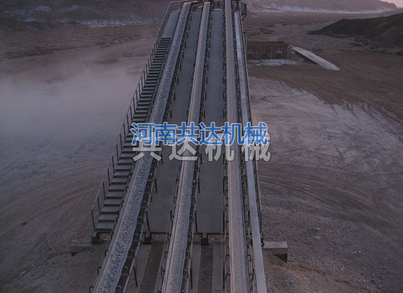 公司承建的礦石破碎、篩分、輸送生產(chǎn)線